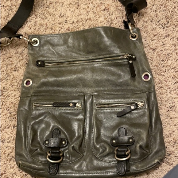 Tano Gray Foldable Leather Crossbody - Picture 4 of 6